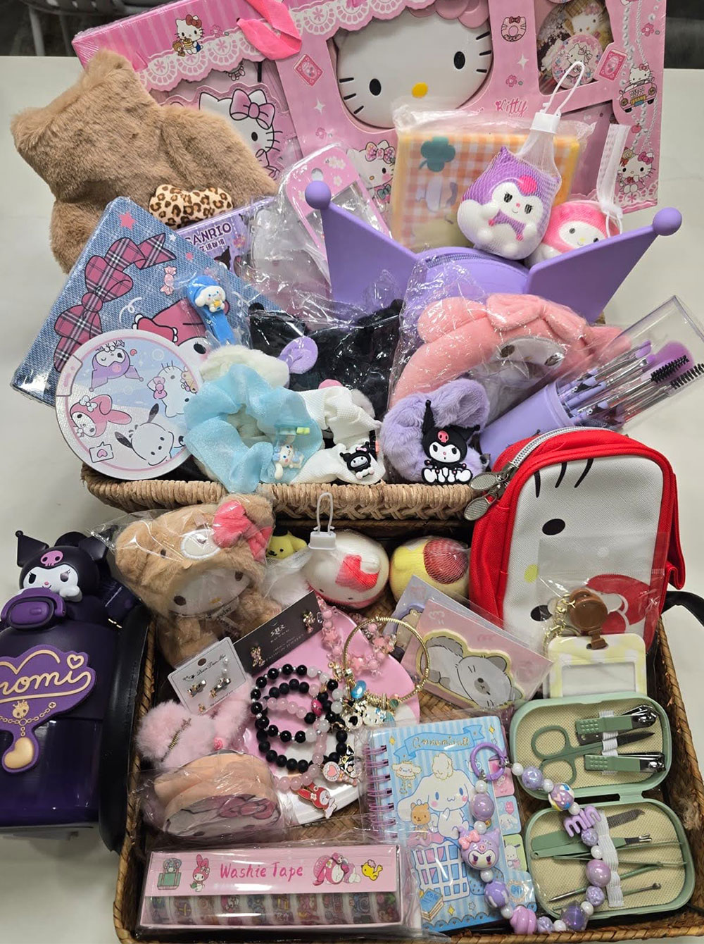 Double the Fun, Double the Surprise (bundle of scoop and mystery ball)